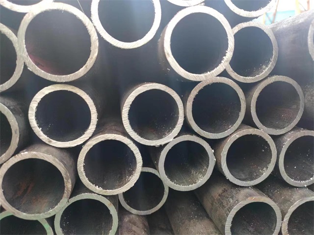 许昌10#结构用无缝钢管